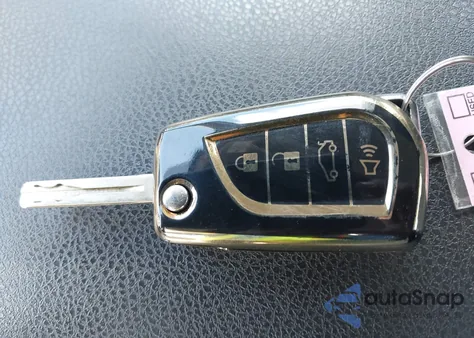 2022 Toyota Camry Se/Se Nightshade Edition z USA, uszkodzony, nr VIN 4T1G11AK2NU007111